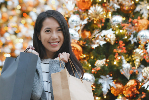 10 Fun Holiday Gift Ideas for Braces or Invisalign® Wearers